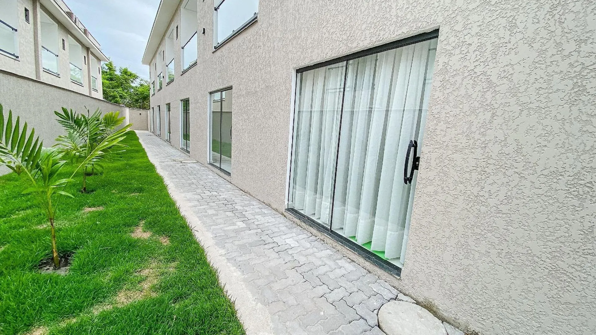 Дом отдыха Casas Duplex Todas Com 3 Suiites Ambas Com Ar Condicionado, Varanda, Internet E Churrasqueira Privativa No Residencial Jardins De Taperpua 2 Codominio A Poucos Metros Da Praia De Taperapua, Com Piscina E Area Gourmet. Порту-Сегуру