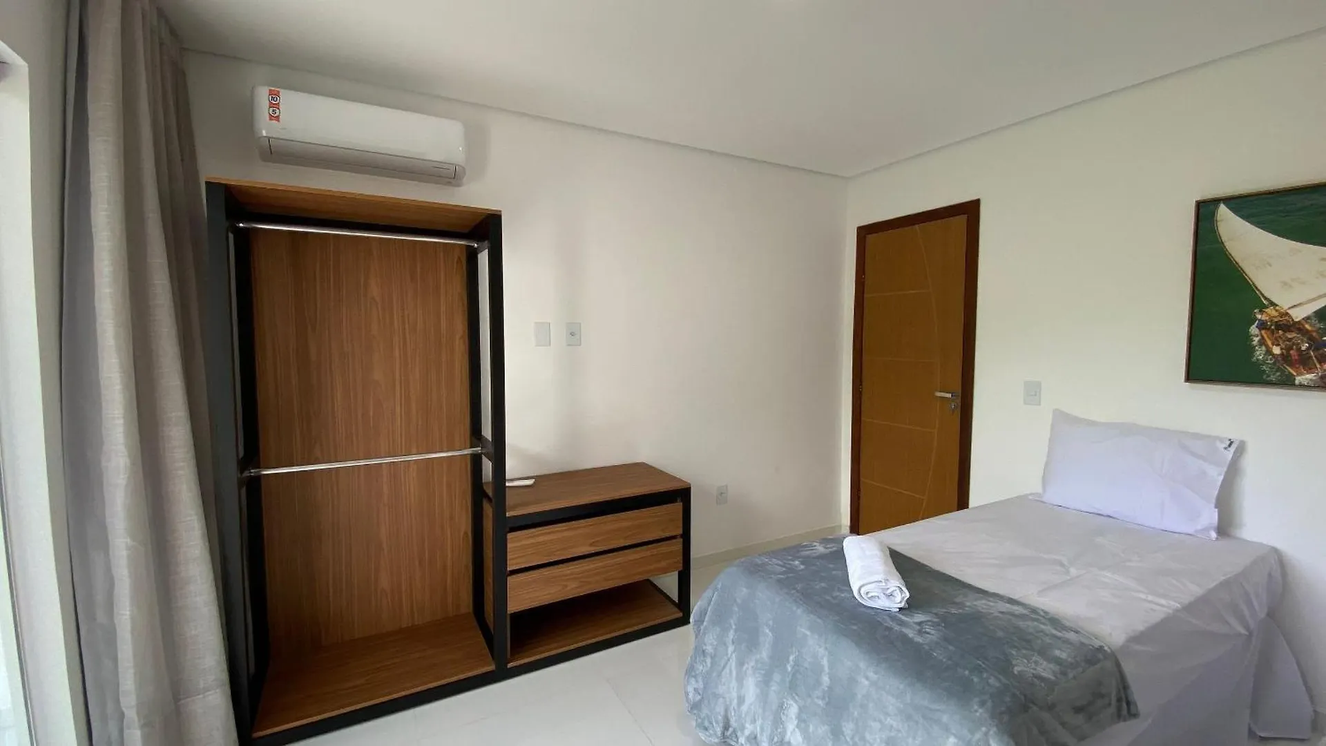 Casas Duplex Todas Com 3 Suiites Ambas Com Ar Condicionado, Varanda, Internet E Churrasqueira Privativa No Residencial Jardins De Taperpua 2 Codominio A Poucos Metros Da Praia De Taperapua, Com Piscina E Area Gourmet. Порту-Сегуру Дом отдыха