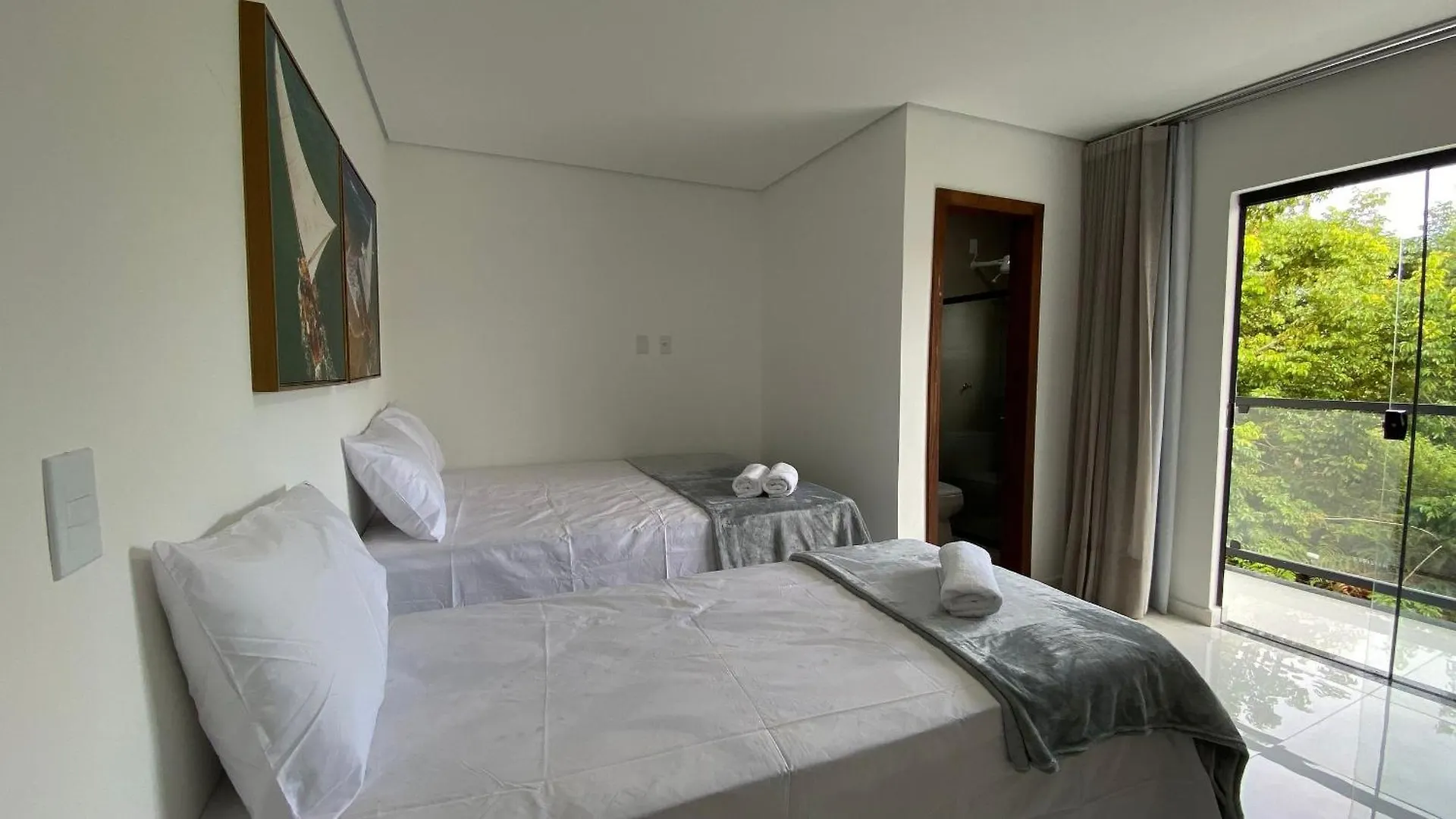 Дом отдыха Casas Duplex Todas Com 3 Suiites Ambas Com Ar Condicionado, Varanda, Internet E Churrasqueira Privativa No Residencial Jardins De Taperpua 2 Codominio A Poucos Metros Da Praia De Taperapua, Com Piscina E Area Gourmet. Порту-Сегуру